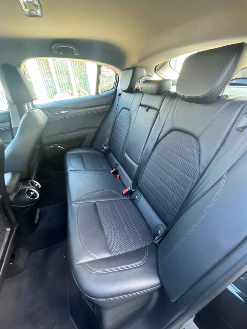 Alfa Romeo Stelvio 2.0 TURBO Super Q4, снимка 11 - Автомобили и джипове - 52402913