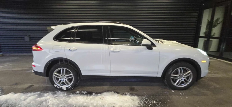 Porsche Cayenne * Diesel * CARFAX * БЕЗ ПЪРВОНАЧАЛНА ВНОСКА, снимка 3 - Автомобили и джипове - 53422267