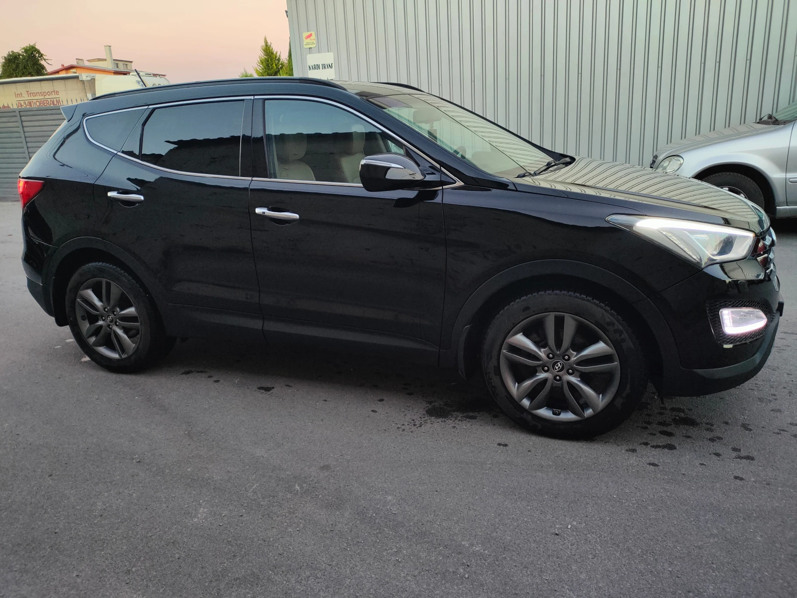 Hyundai Santa fe 2.2crdi/Keyless/Navi/Pamet - изображение 4