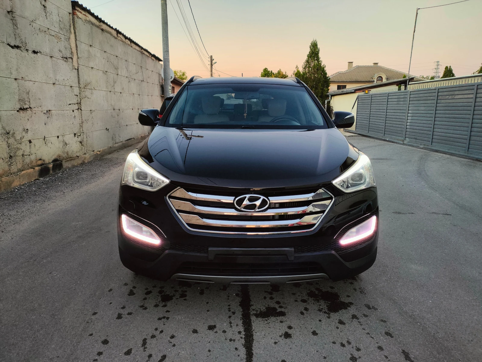 Hyundai Santa fe 2.2crdi/Keyless/Navi/Pamet - изображение 2