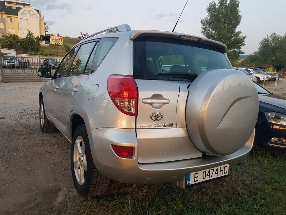 Toyota Rav4 D4D - изображение 6