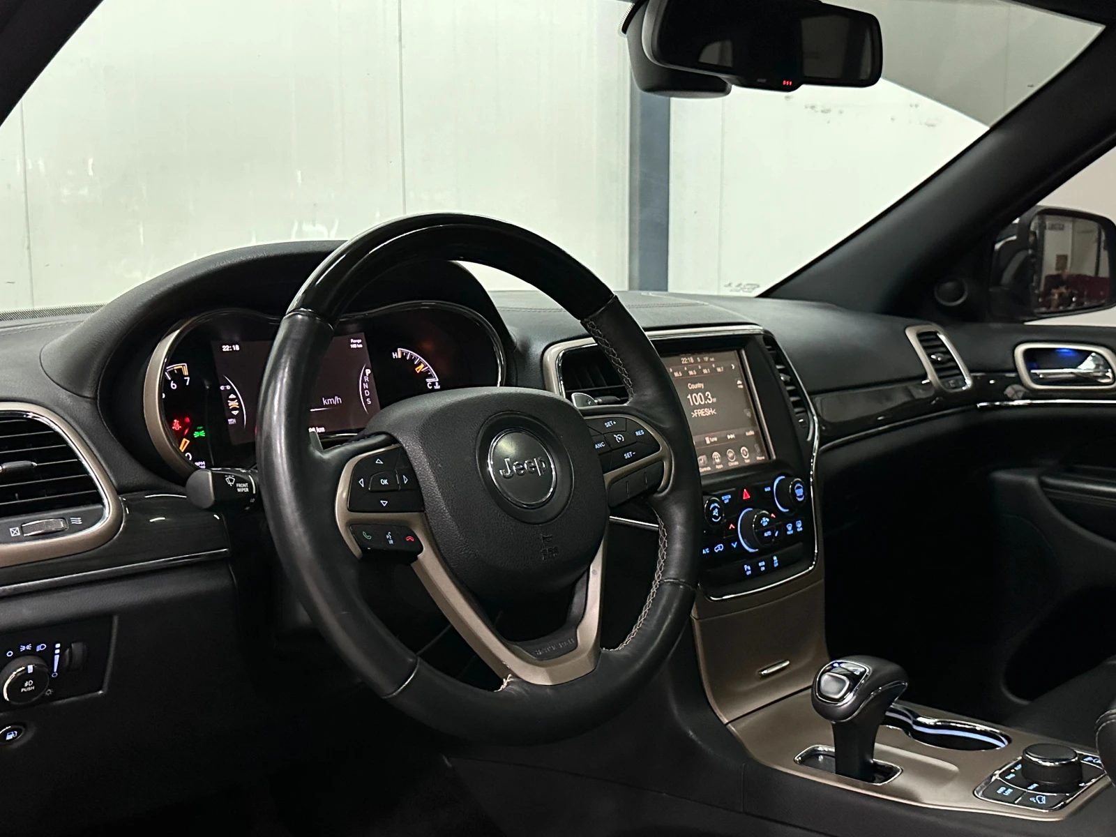 Jeep Grand cherokee * 3.6* OVERLAND* ПОДГРЕВ* ОБДУХ* МЪРТВИ ТОЧКИ*  - изображение 8