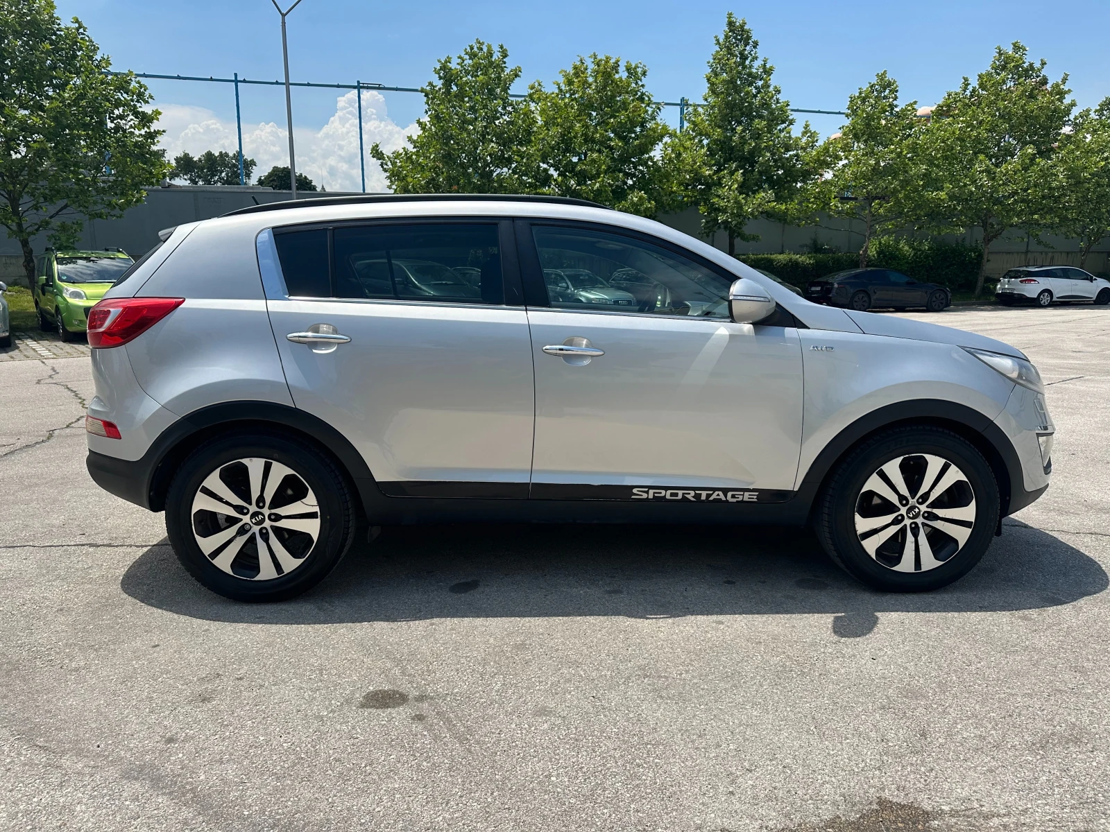 Kia Sportage 2.0d CRDI - изображение 5