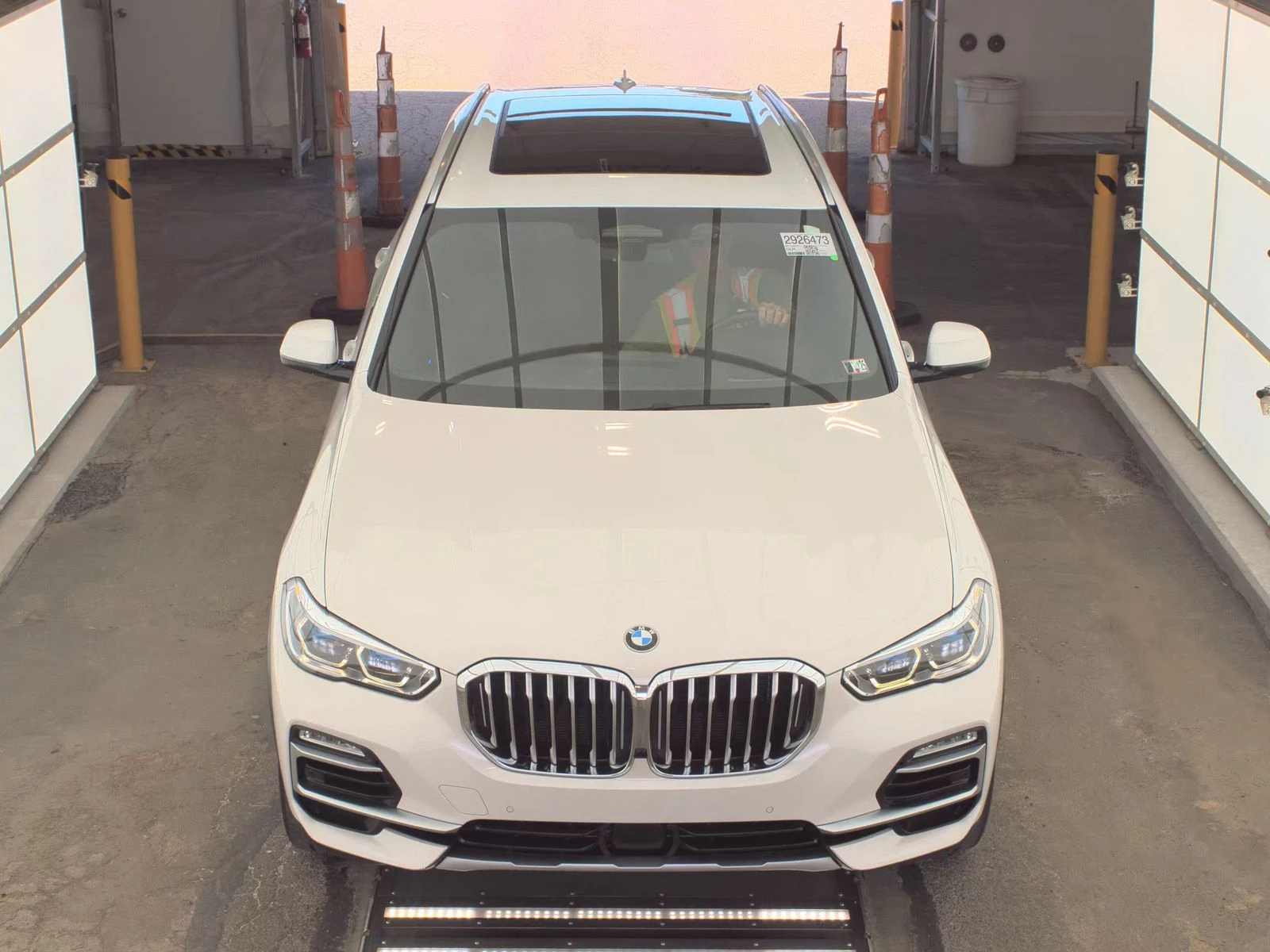 BMW X5 * SoftClose* 360* DIS* LaserLight* Massage* B58*  - изображение 4