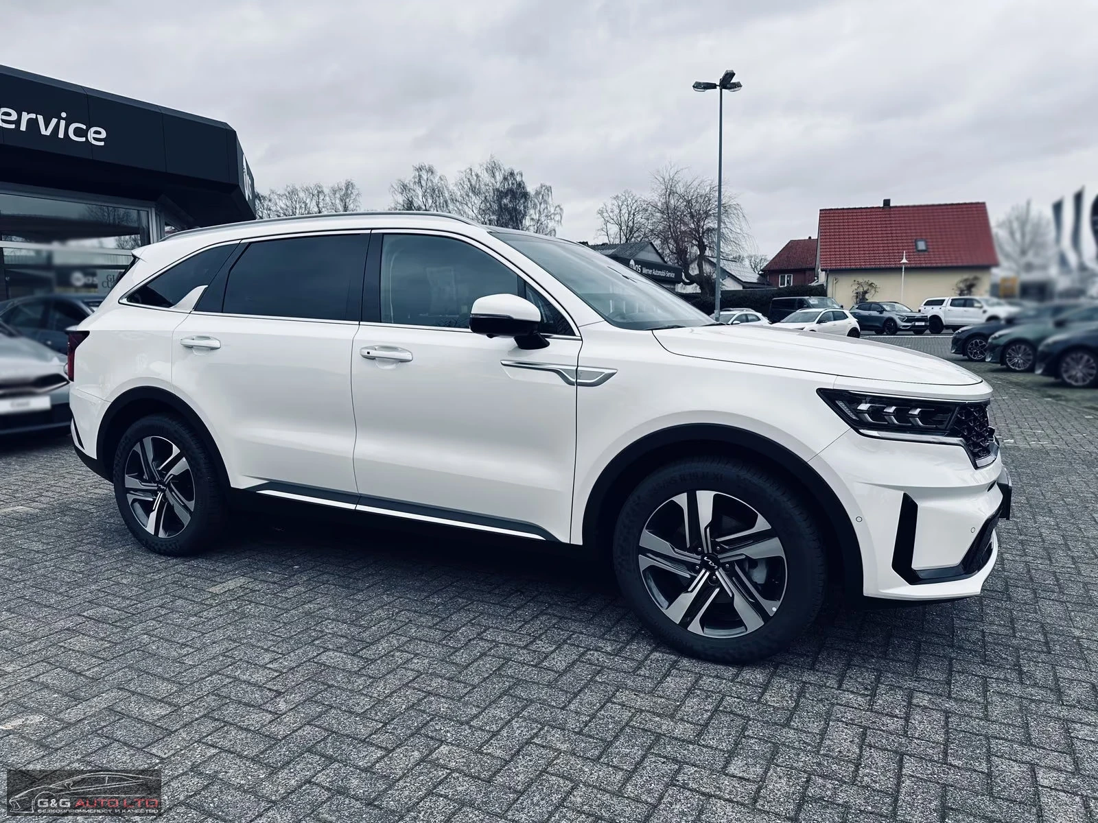 Kia Sorento 1.6HYBRID-PLATINUM/230HP/CAM/AHK/LED/ACC/PANO/137g - изображение 4