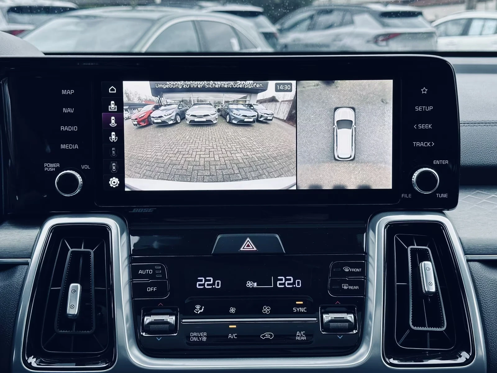Kia Sorento 1.6HYBRID-PLATINUM/230HP/CAM/AHK/LED/ACC/PANO/137g - изображение 10
