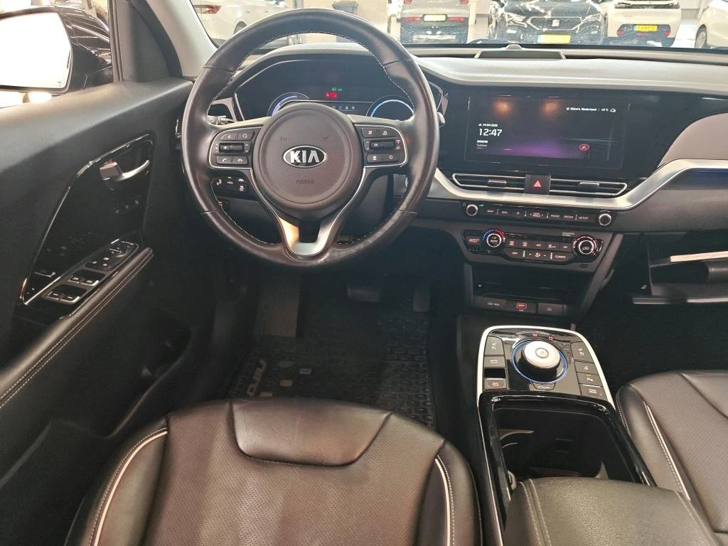Kia Niro 64KWh/EXECUTIVE LINE/SOH100%/KIACONN/FULL! | Mobile.bg � ����������� 6
