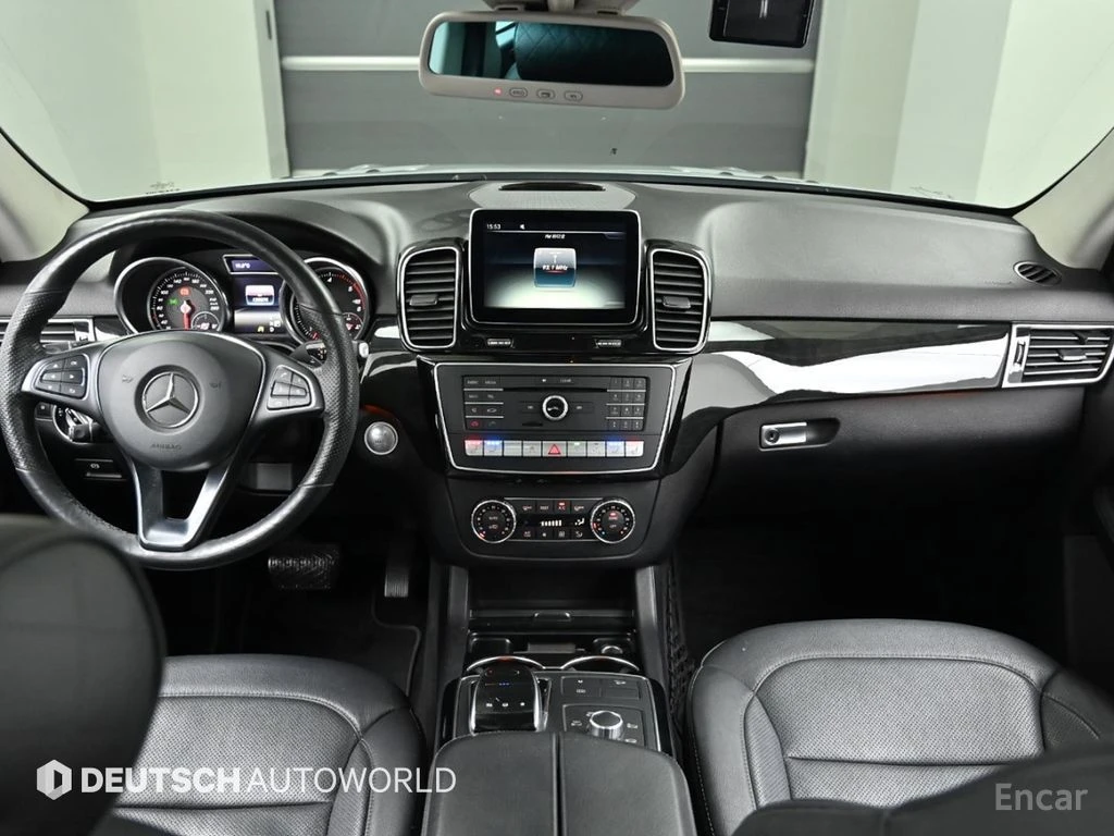 Mercedes-Benz GLE 350 AMG* PACK* ПОДГРЕВ* ОБДУХВАНЕ* КАМЕРА* КЕЙЛЕС* , снимка 7 - Автомобили и джипове - 54683747