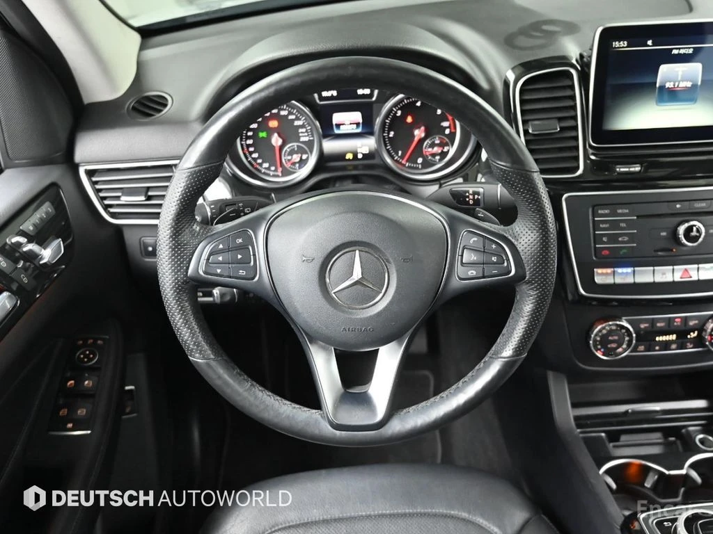 Mercedes-Benz GLE 350 AMG* PACK* ПОДГРЕВ* ОБДУХВАНЕ* КАМЕРА* КЕЙЛЕС* , снимка 8 - Автомобили и джипове - 54683747