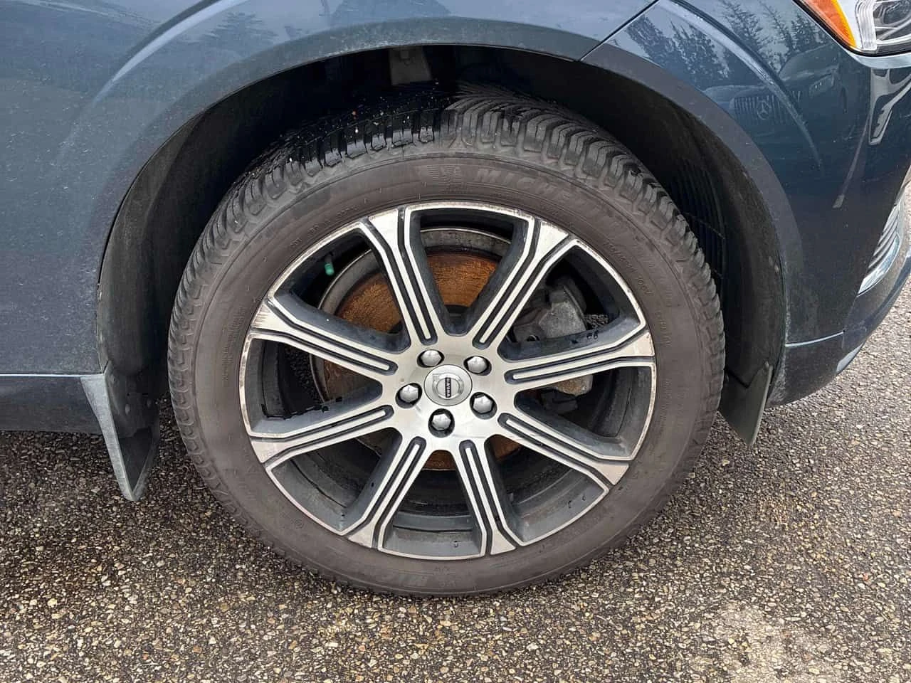 Volvo XC60 Inscription/360/HUD/Bowers&Wilkins, снимка 7 - Автомобили и джипове - 55085276