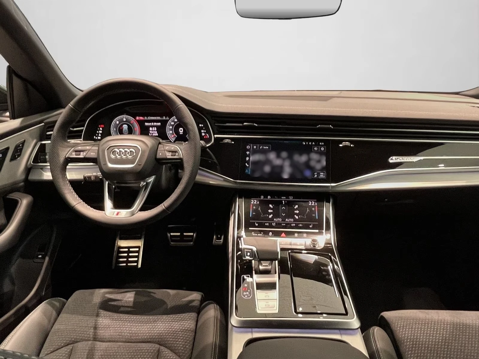 Audi Q8 45 TDI / S-LINE / MATRIX / 360 / B&O / AIR / , снимка 10 - Автомобили и джипове - 55216972