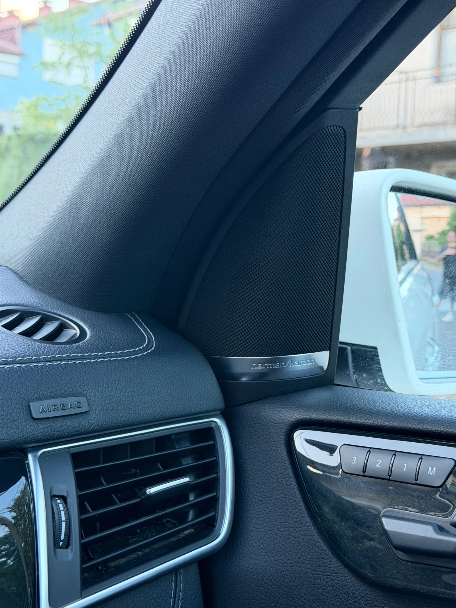 Mercedes-Benz ML 350 BlueTec AMG Package 360CAM , снимка 16 - Автомобили и джипове - 55959433