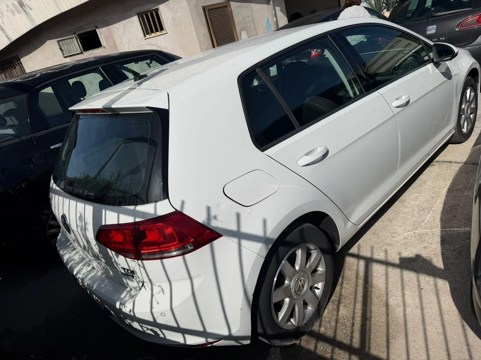 VW Golf 1.6 TDI навигация , снимка 3 - Автомобили и джипове - 56293423