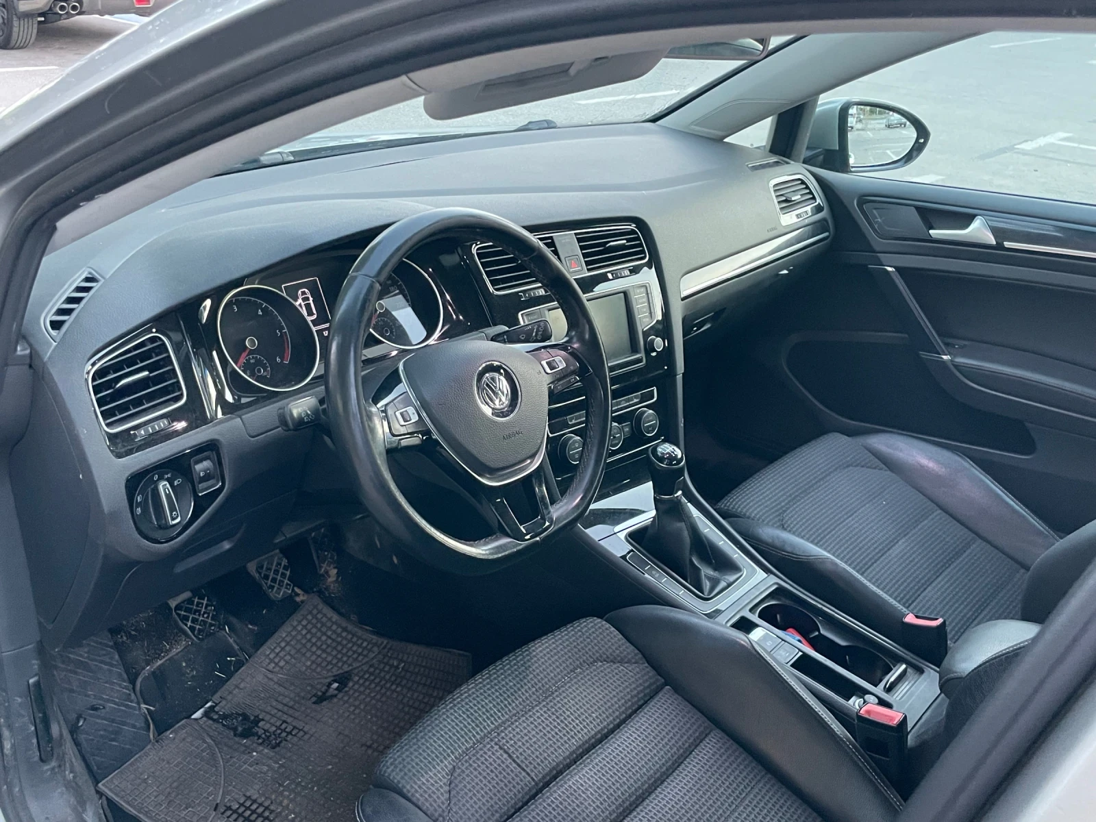 VW Golf 1.6 TDI ��������� ����  | Mobile.bg � ����������� 7
