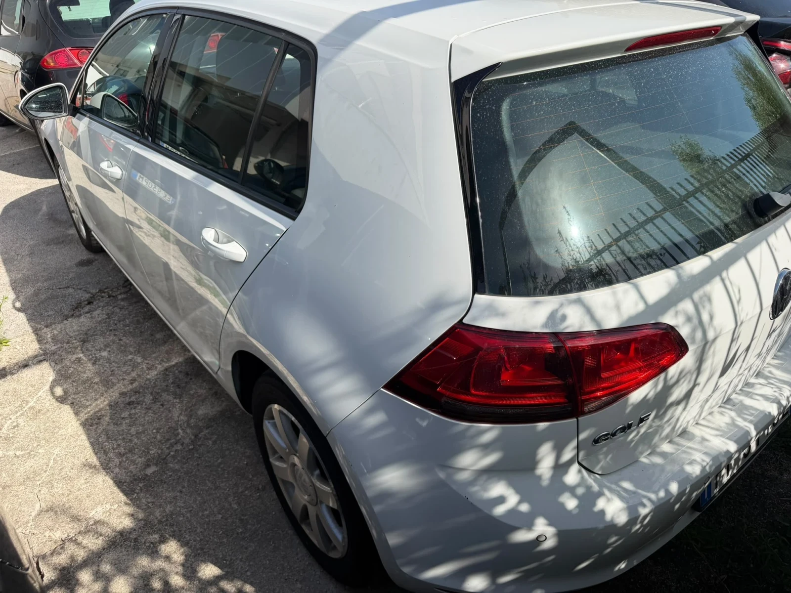 VW Golf 1.6 TDI навигация , снимка 2 - Автомобили и джипове - 56293423