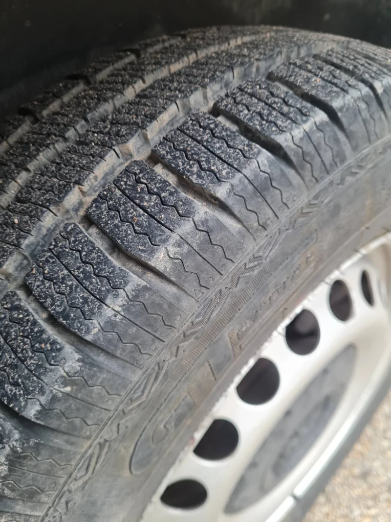 VW Transporter, снимка 12 - Бусове и автобуси - 52542988