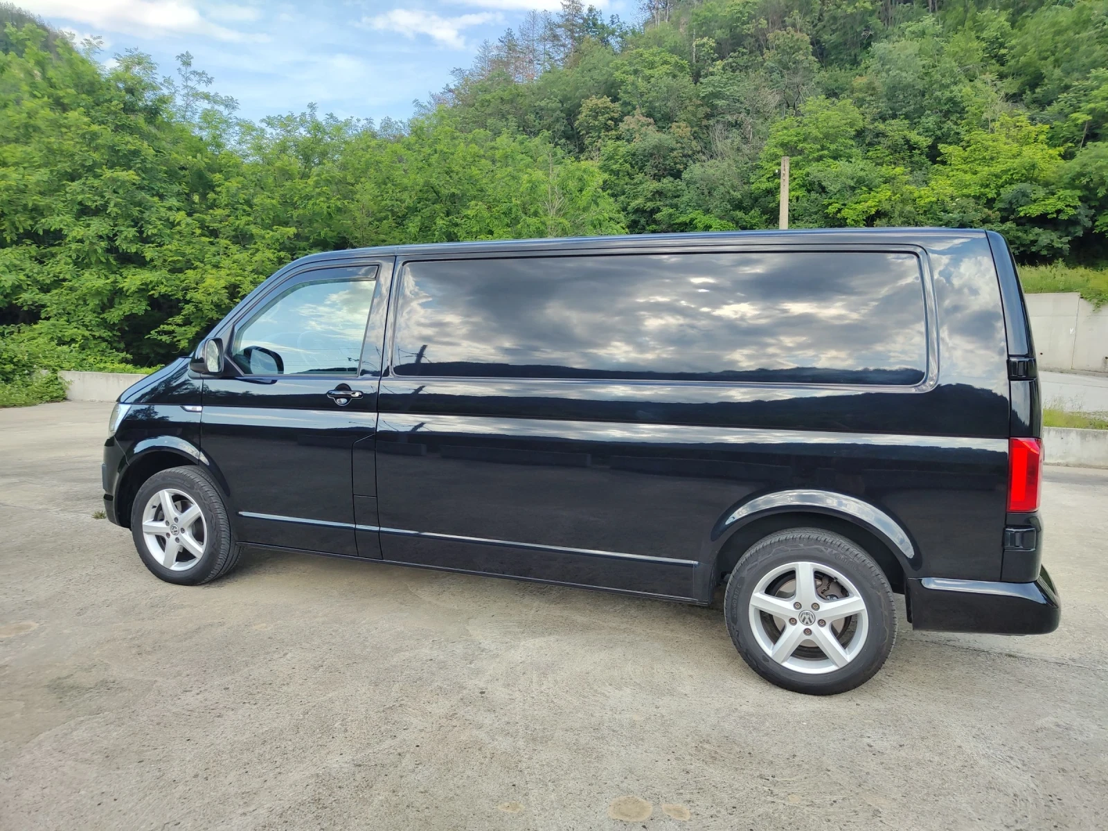 VW Transporter T6 2.0 TDI 150 К.С DSG Maxi Distronik , снимка 8 - Бусове и автобуси - 54766424