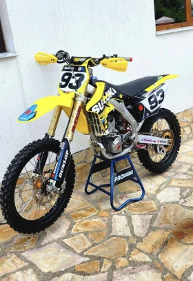  Suzuki Rmz