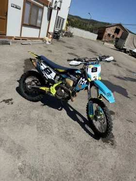 ������ Husqvarna FE