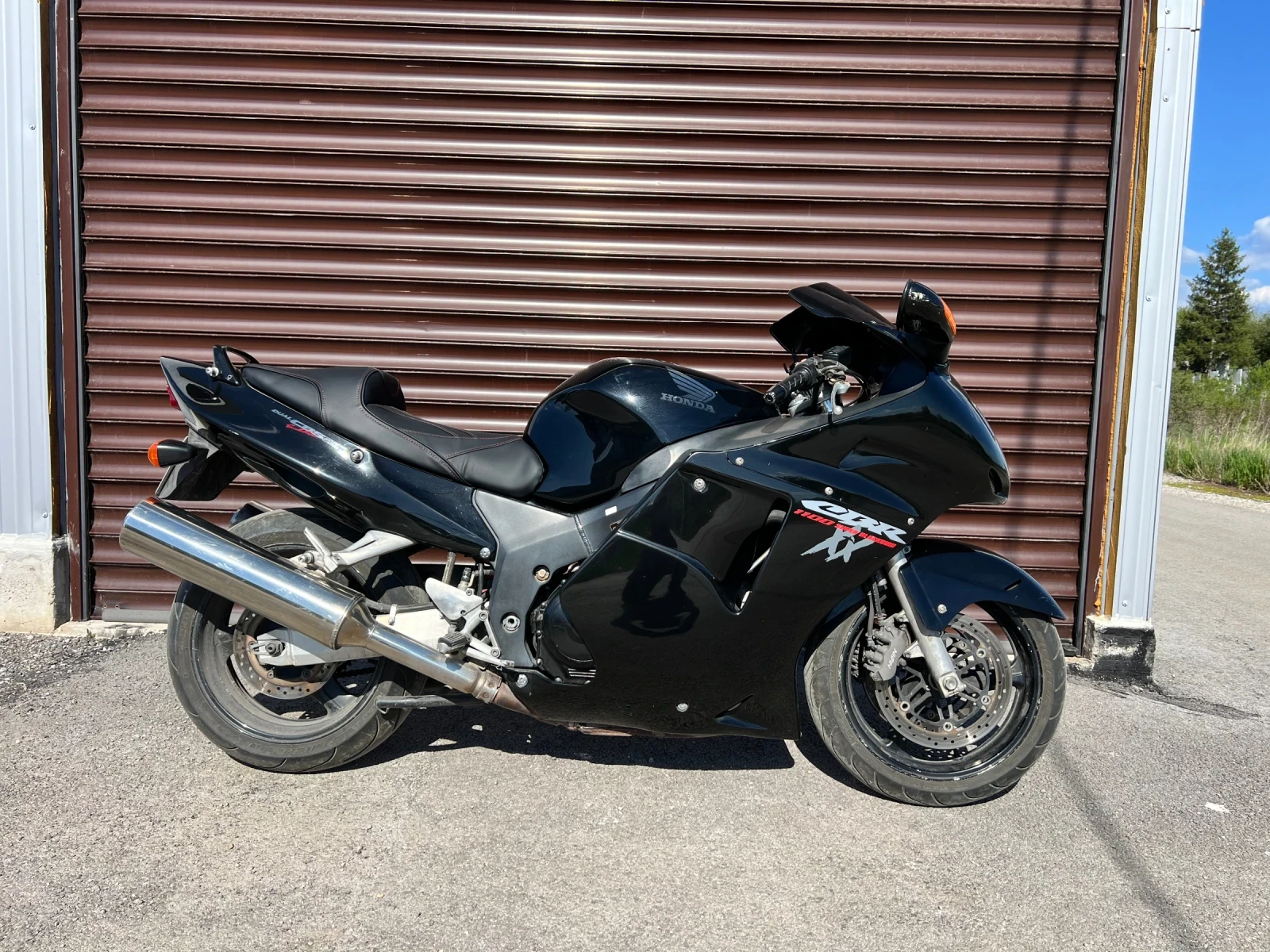 Honda Cbr Blackbird 1100xx, снимка 2 - Мотоциклети и мототехника - 54795116
