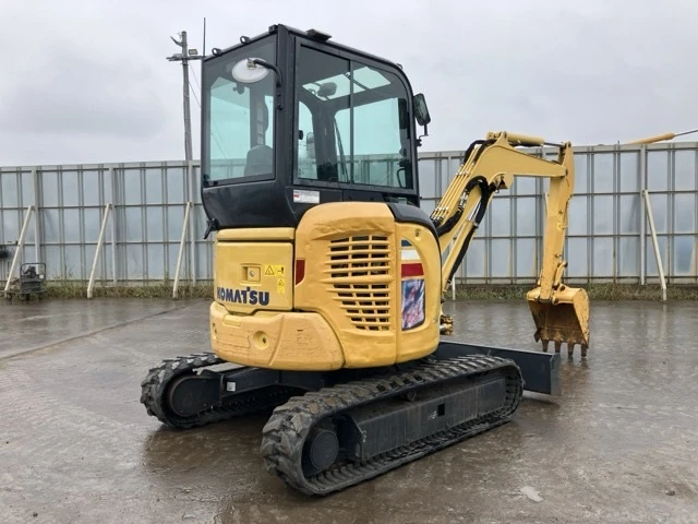 Багер Komatsu PC35MR-5N0 - КЛИМАТИК - ОЧАКВАН 10.02.2026!!! - изображение 3