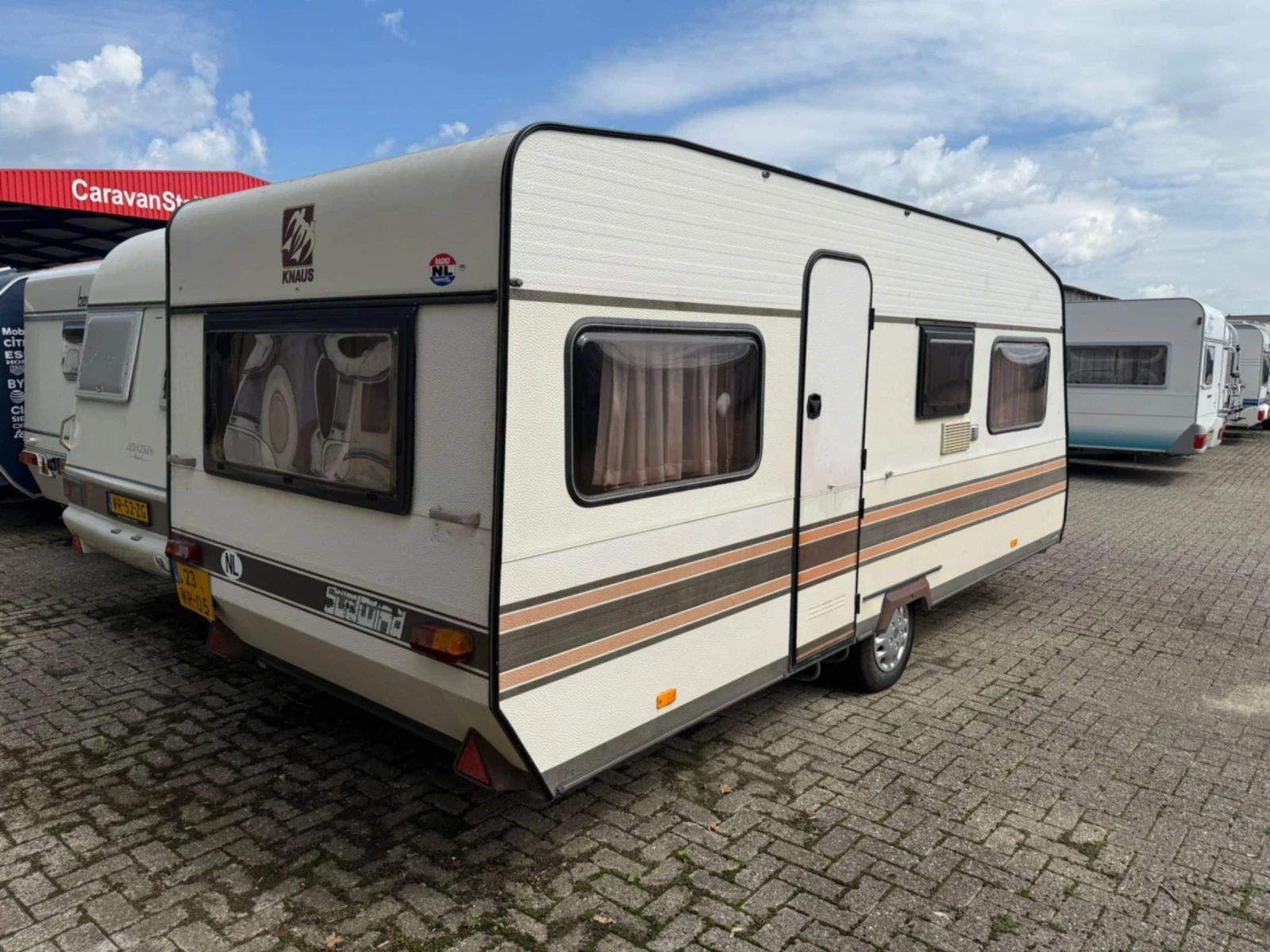 Каравана Knaus Azur 540 - изображение 7