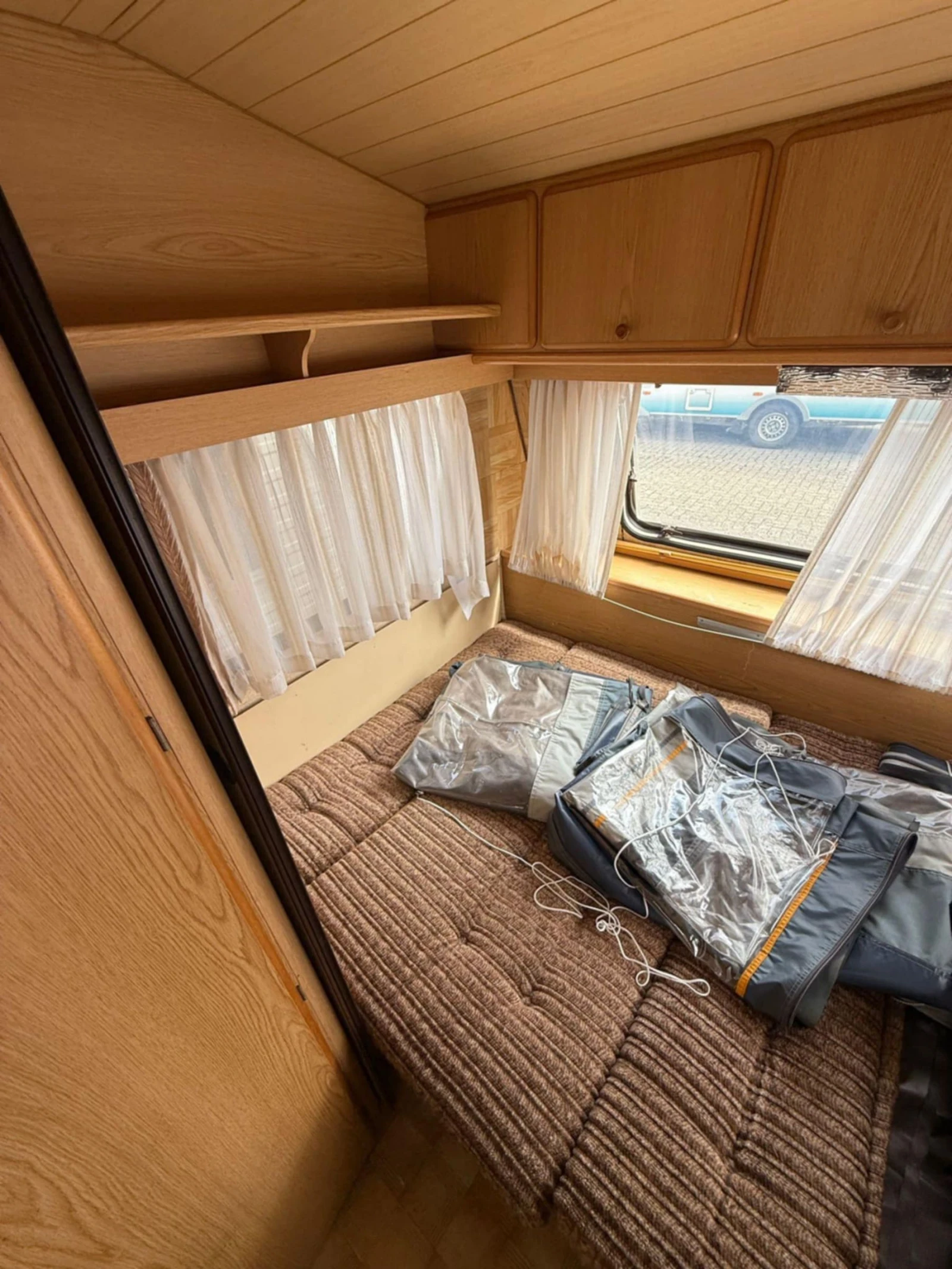 Каравана Knaus Azur 540 - изображение 5