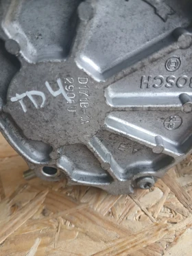 D171B-1A вакум помпа Lend Rover Freelender, снимка 3