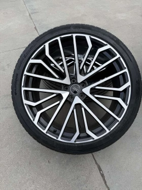Гуми с джанти Hankook 285/35R22, снимка 5 - Гуми и джанти - 52674386
