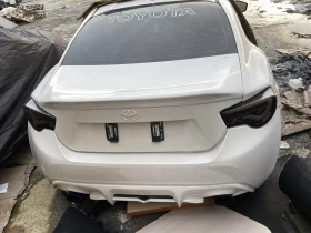 Toyota GT86 2.0 на Части, снимка 6
