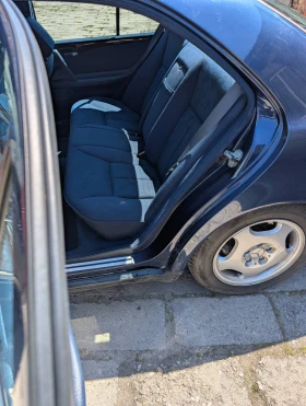 Mercedes-Benz E 300, снимка 7