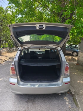 Toyota Corolla verso, снимка 7