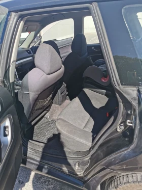 Subaru Legacy, снимка 12