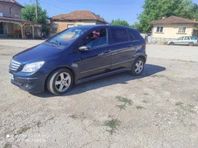 Mercedes-Benz B 180 На части , снимка 3