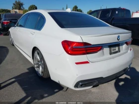 BMW 740 MPACK* МАСАЖ* ОБДУХ* HEADUP - 12250 € / 23958.92 лв. - 39970593 8