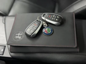 Alfa Romeo Giulia  NAV| BACKUP| FCW| PANO| CLEAN CARFAXX| * CARFAX * - 18450 € / 36085.06 лв. - 37901339 13