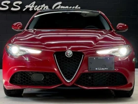 Alfa Romeo Giulia  NAV| BACKUP| FCW| PANO| CLEAN CARFAXX| * CARFAX *