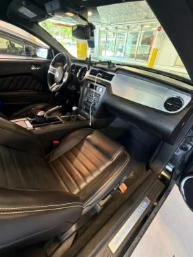 Ford Mustang 3.7 V6 * РЪЧКА * ПОДГРЕВ * 111К КМ *  | Auto.bg — изображение 9