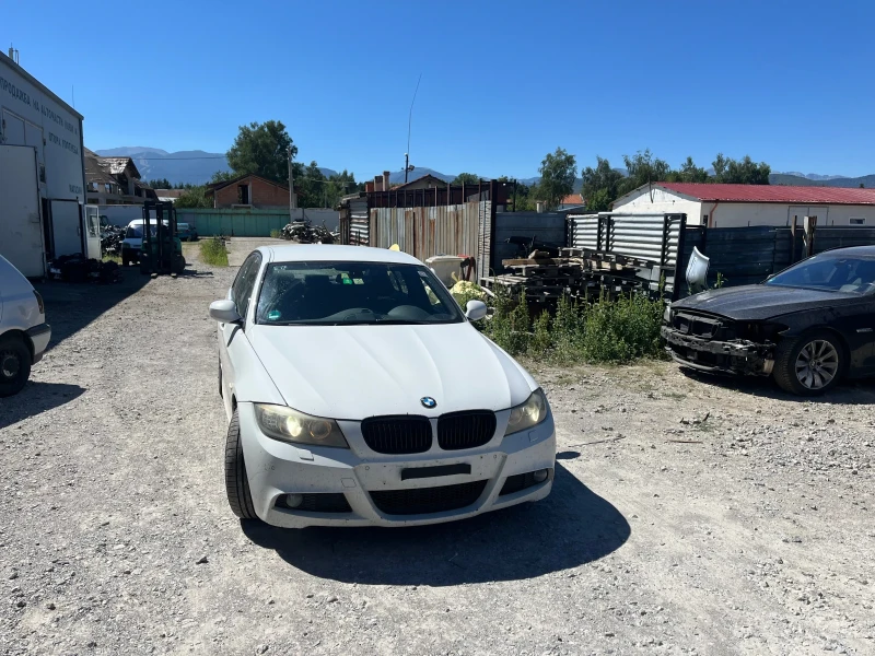 BMW 330 Bmw e90 330xd 245hp M-pack на части, снимка 1 - Автомобили и джипове - 46872981