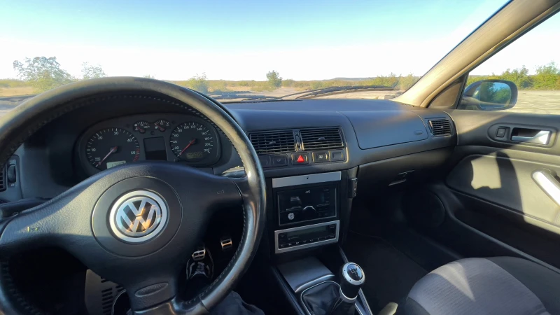 VW Golf 4, 1.9 TDI, снимка 9 - Автомобили и джипове - 47410992