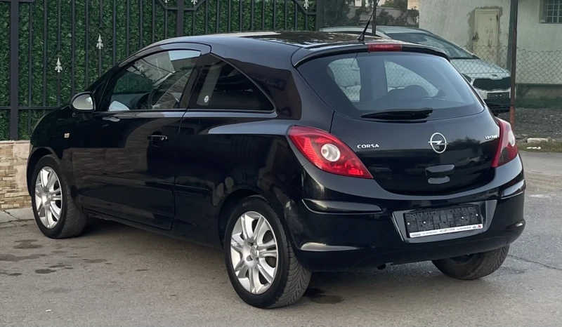 Opel Corsa 1.3 CDTI, снимка 6 - Автомобили и джипове - 47471335