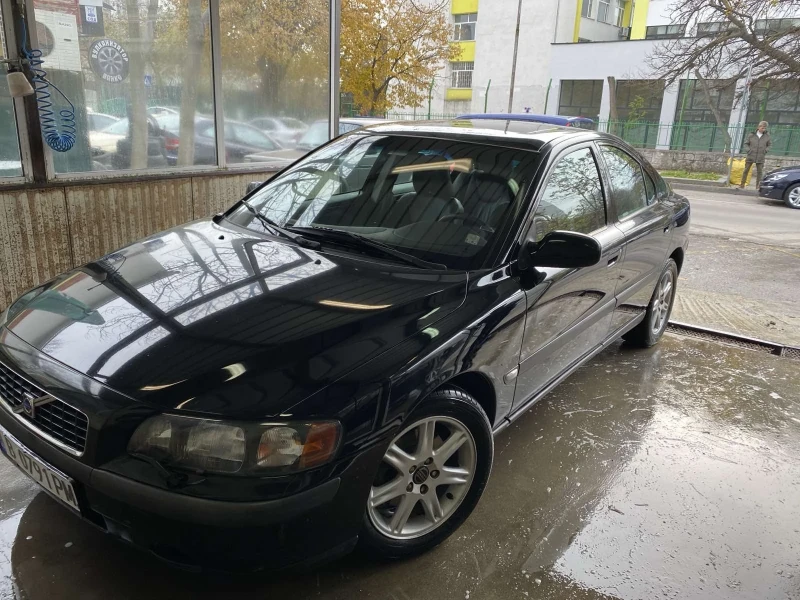 Volvo S60, снимка 1 - Автомобили и джипове - 48181353