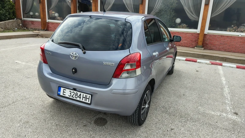 Toyota Yaris 1.4D4D, снимка 5 - Автомобили и джипове - 48937521