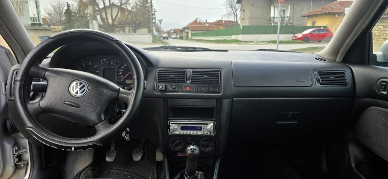 VW Golf, снимка 8 - Автомобили и джипове - 49521597