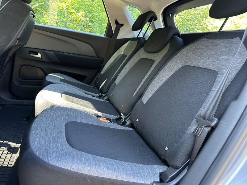 Citroen C4 Picasso 1.6 HDI Spacetourer, снимка 12 - Автомобили и джипове - 51786559