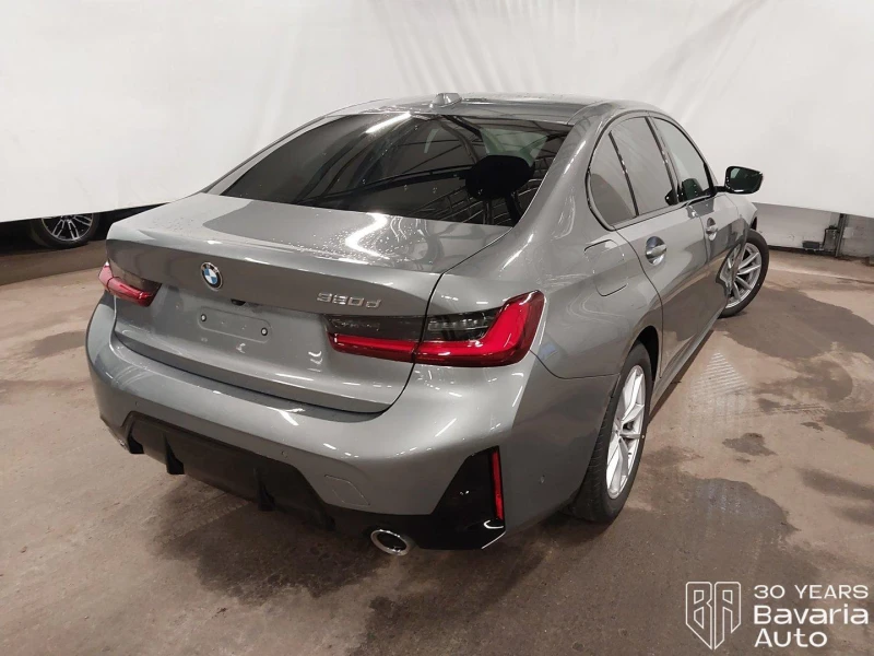 BMW 320 d M Sport Paket Sportautomatic, снимка 3 - Автомобили и джипове - 52726814