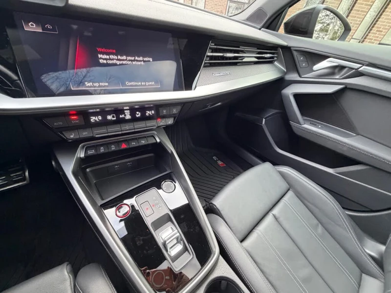 Audi S3 * 2.0T* QUATTRO* АвтоКредит* (ЦЕНА ДО БГ), снимка 11 - Автомобили и джипове - 53251353