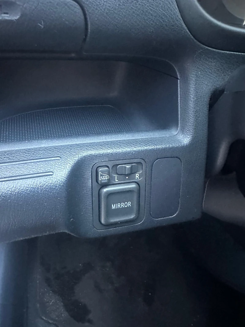 Honda Civic KLIMA* 1.4* 90к.с.* Обслужен* , снимка 17 - Автомобили и джипове - 53489224