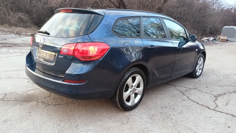 Opel Astra 1.7CDTI, снимка 9 - Автомобили и джипове - 53567095
