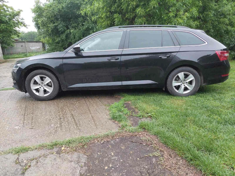 Skoda Superb, снимка 2 - Автомобили и джипове - 53585294